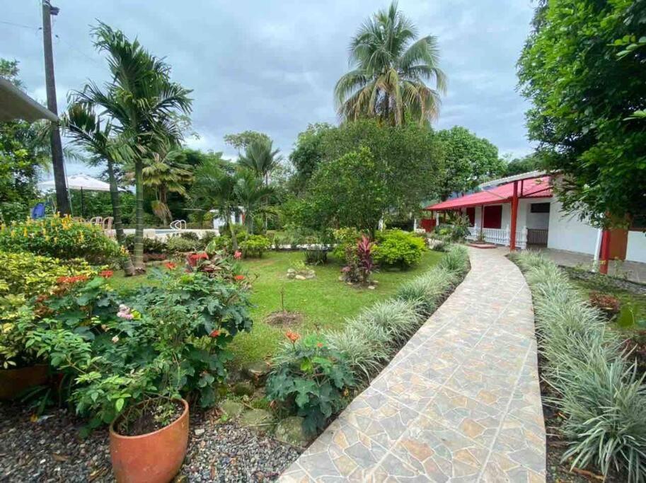 El Porvenir Villa Acacias